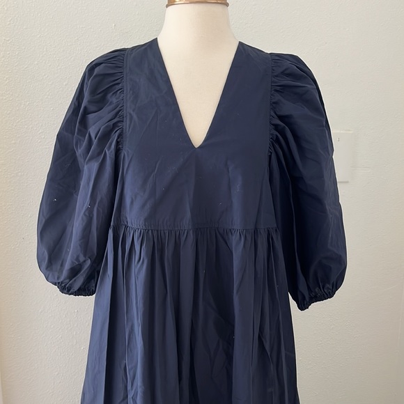 HUNTER BELL Palmer Puff Sleeve Cotton Midi Maxi Dress in Navy - Picture 6 of 8
